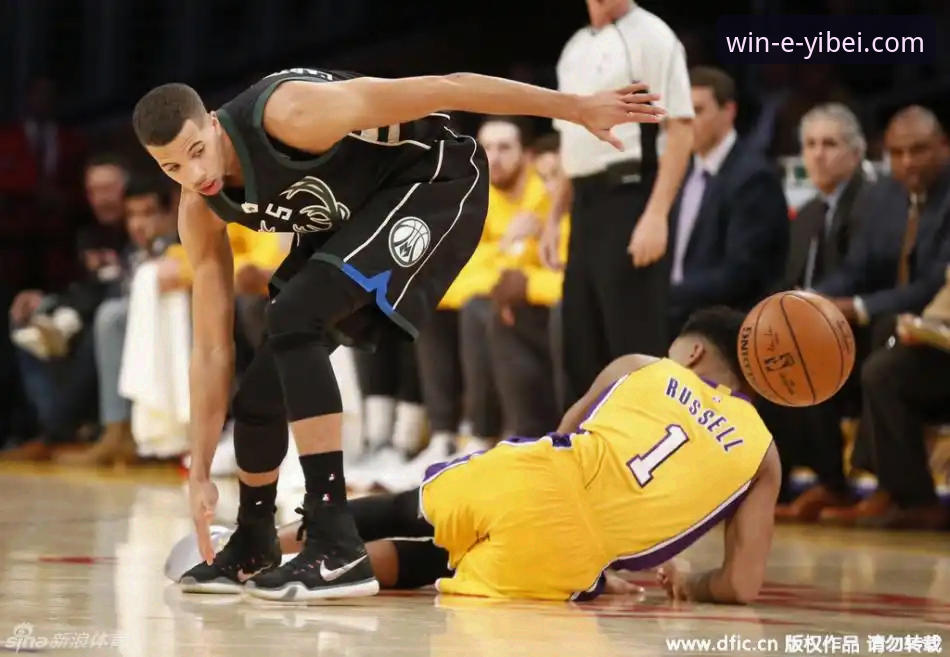 易倍体育手机版怎么用必备 资深分析师复盘:湖人三节打卡背后的战术博弈与数据洞察